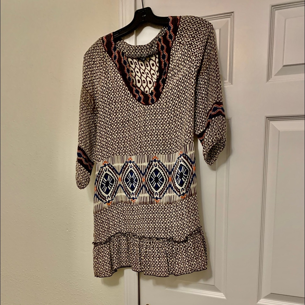 100% silk tunic dress. NWO tags.  Tolani